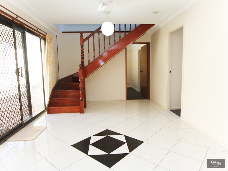 24 Kenton Crescent, Valentine NSW 2280