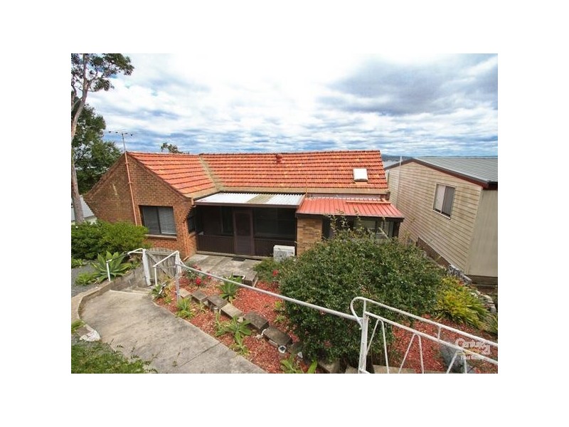 51 Bareki Road, Eleebana NSW 2282