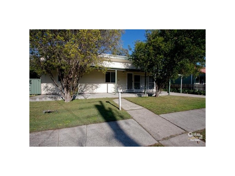 12 Anzac Parade, Teralba NSW 2284