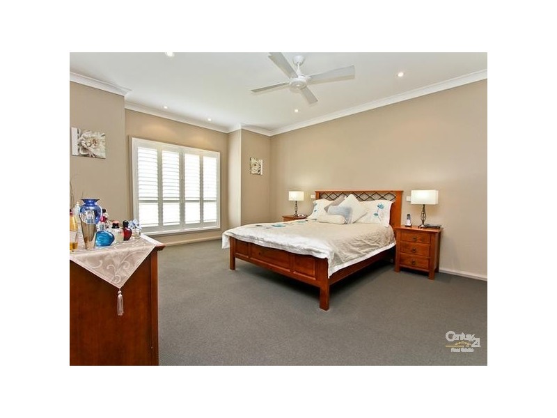 36 Master Street, Belmont North NSW 2280