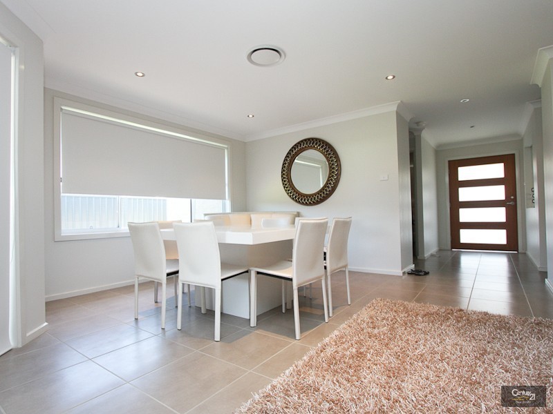 26 John Darling Avenue, Belmont North NSW 2280