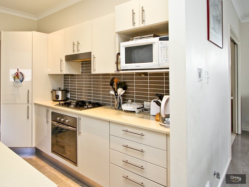 2 Arbutus Street, Valentine NSW 2280