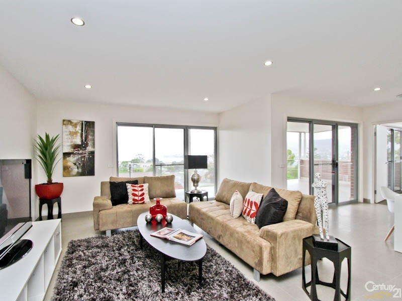 15/13-17 Warner Street, Warners Bay NSW 2282