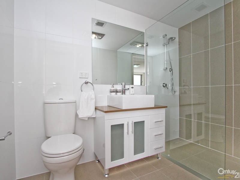 15/13-17 Warner Street, Warners Bay NSW 2282