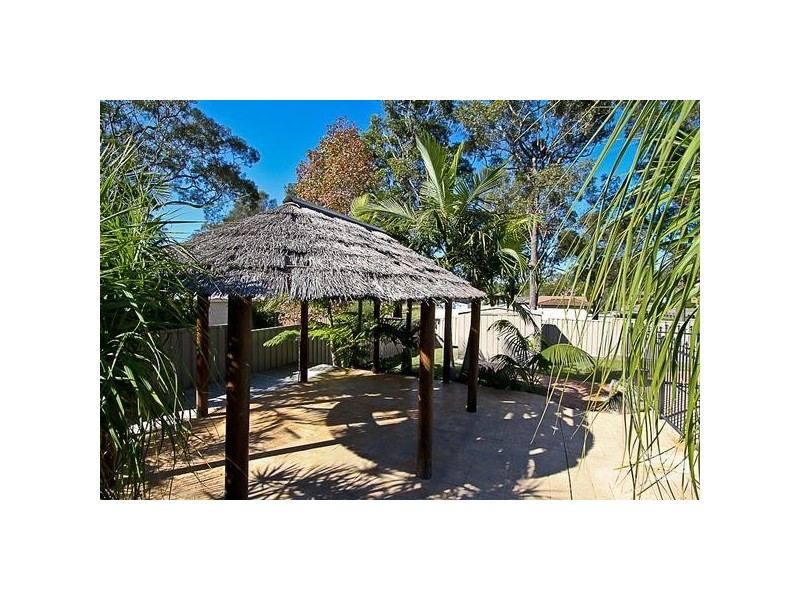 2 Fulmar Close, Mount Hutton NSW 2290
