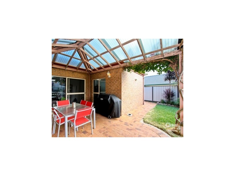 7 Ruston Avenue, Valentine NSW 2280