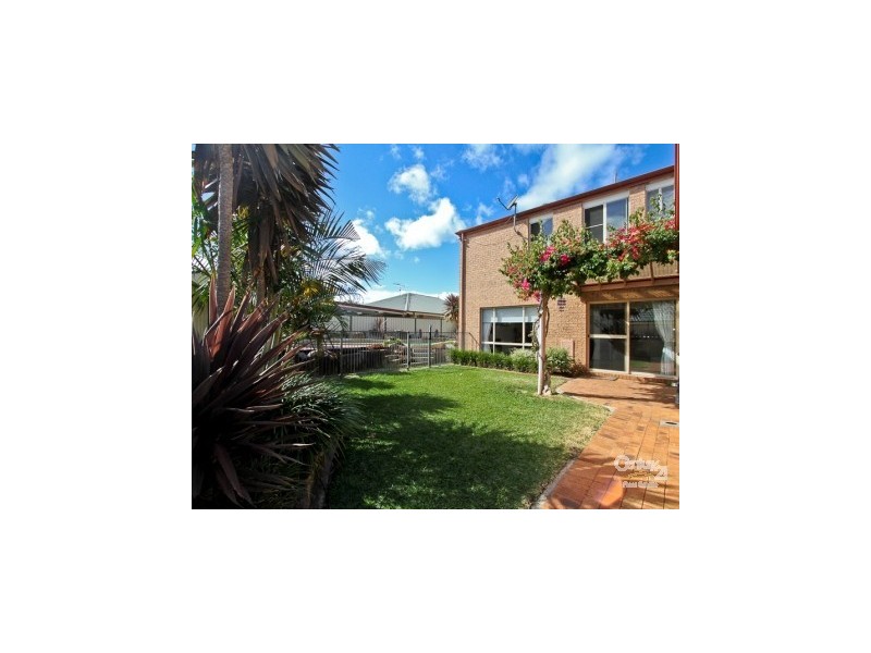 7 Ruston Avenue, Valentine NSW 2280