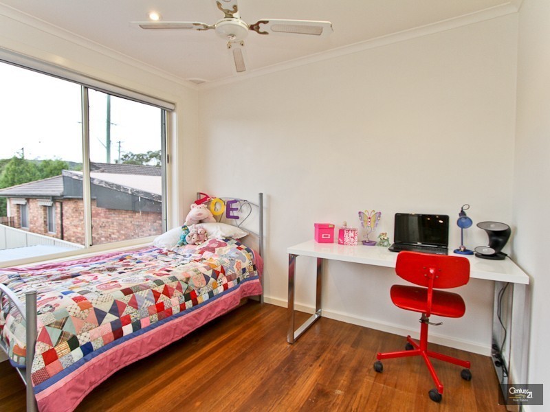 4 Keira Close, Valentine NSW 2280