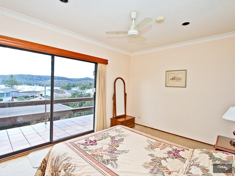 38 Dilkera Avenue, Valentine NSW 2280