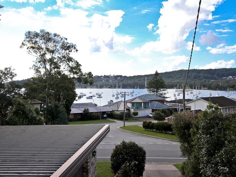 38 Dilkera Avenue, Valentine NSW 2280