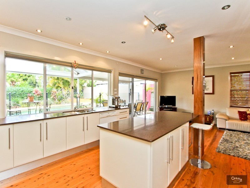 11 Berringar Road, Valentine NSW 2280