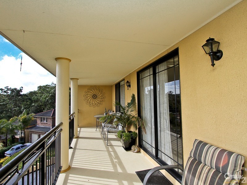 4 Halberd Close, Valentine NSW 2280