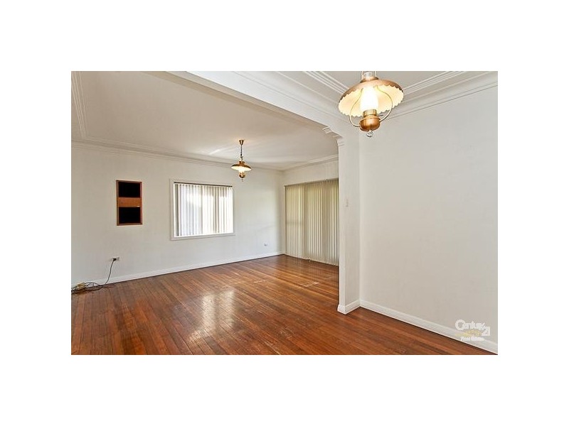 51 Yorston, Warners Bay NSW 2282