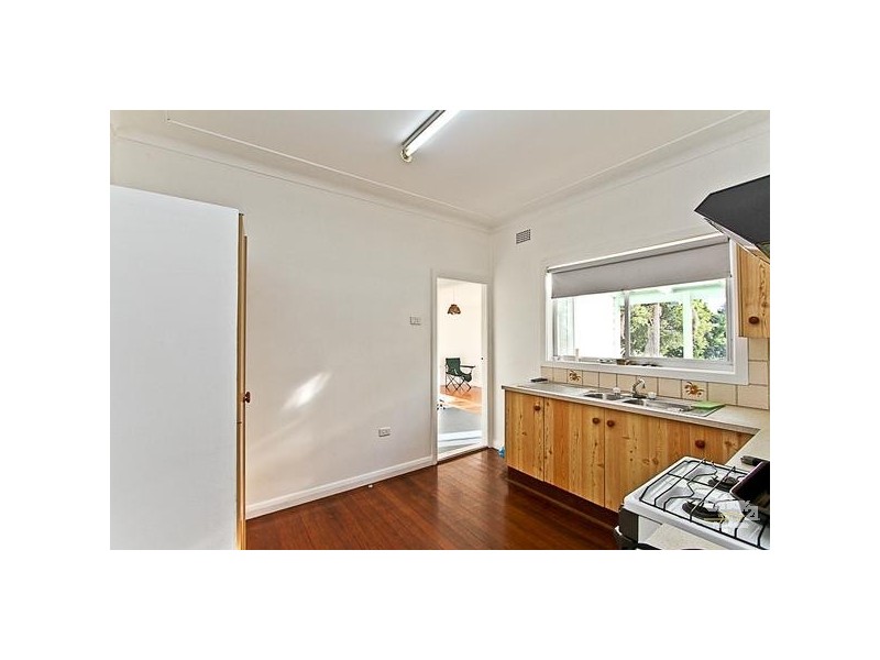 51 Yorston, Warners Bay NSW 2282