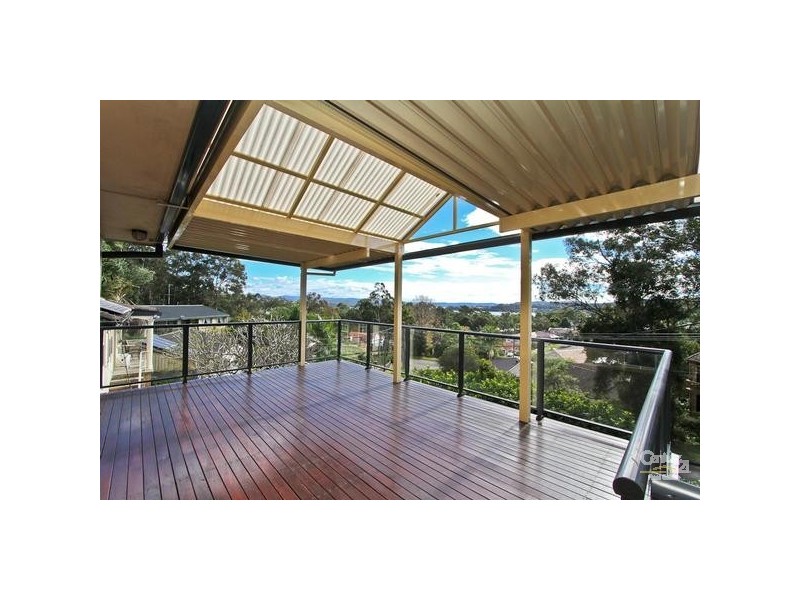 9 Michael Crescent, Valentine NSW 2280