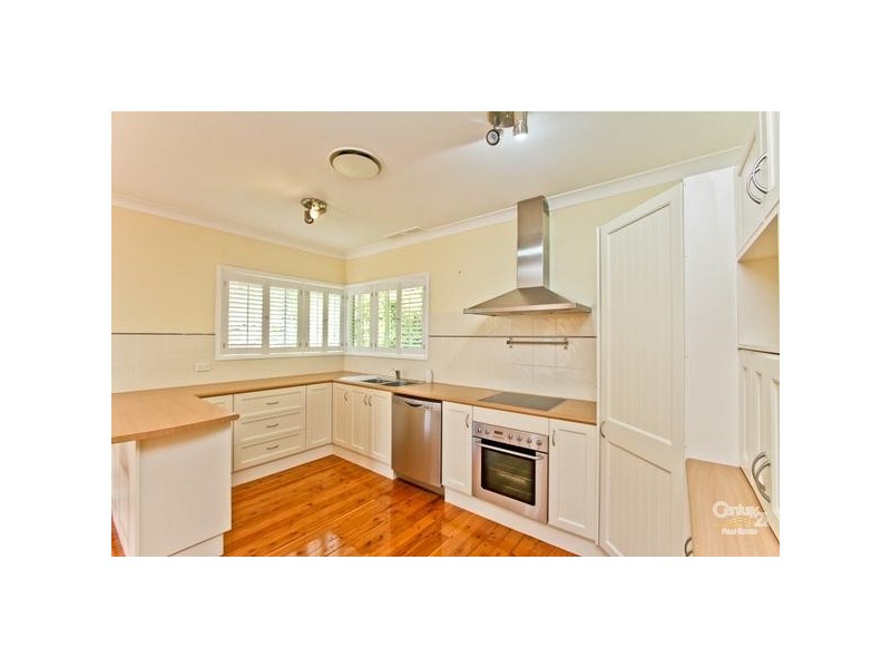 9 Michael Crescent, Valentine NSW 2280