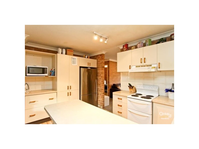 4/50 Charles Street, Warners Bay NSW 2282