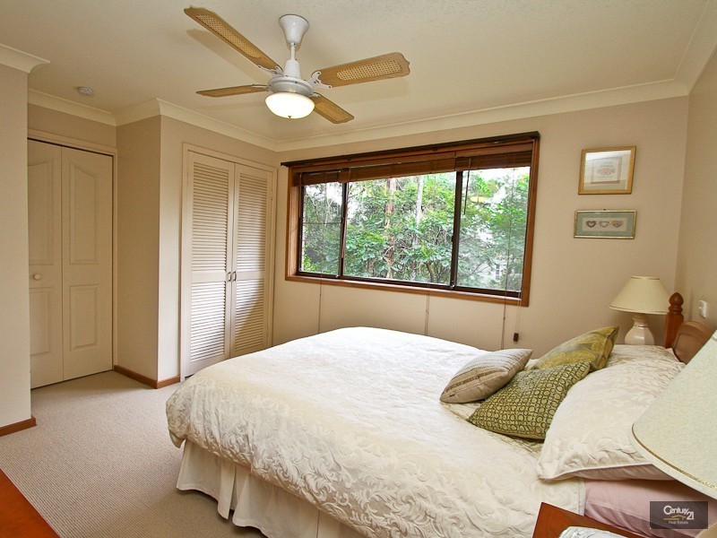 3 Barossa Close, Eleebana NSW 2282