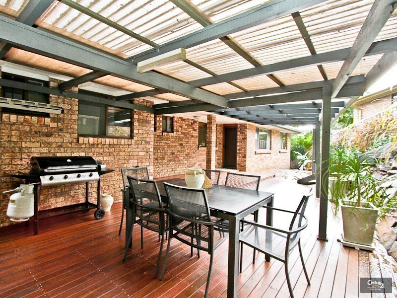 3 Barossa Close, Eleebana NSW 2282