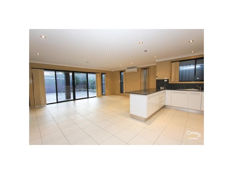 30 Beauford Avenue, Maryland NSW 2287