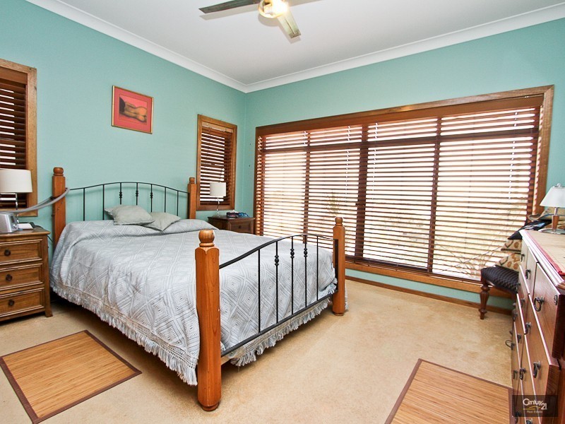 6 Vista Parade, Belmont NSW 2280