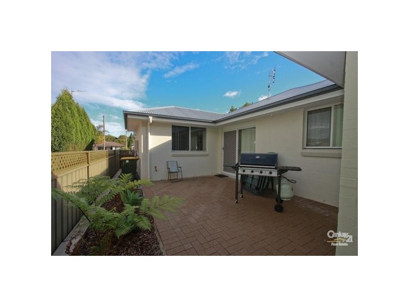 2/30 Helen Street, Mount Hutton NSW 2290