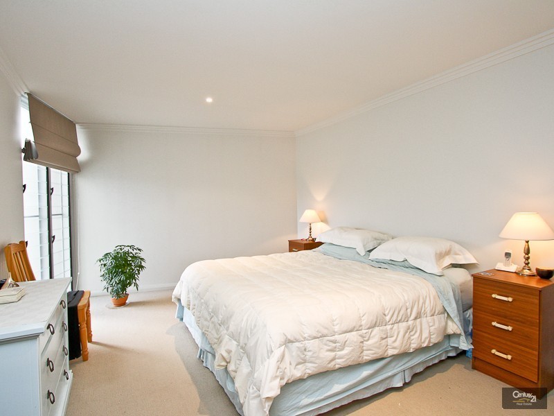 12/4-6 John Street, Warners Bay NSW 2282