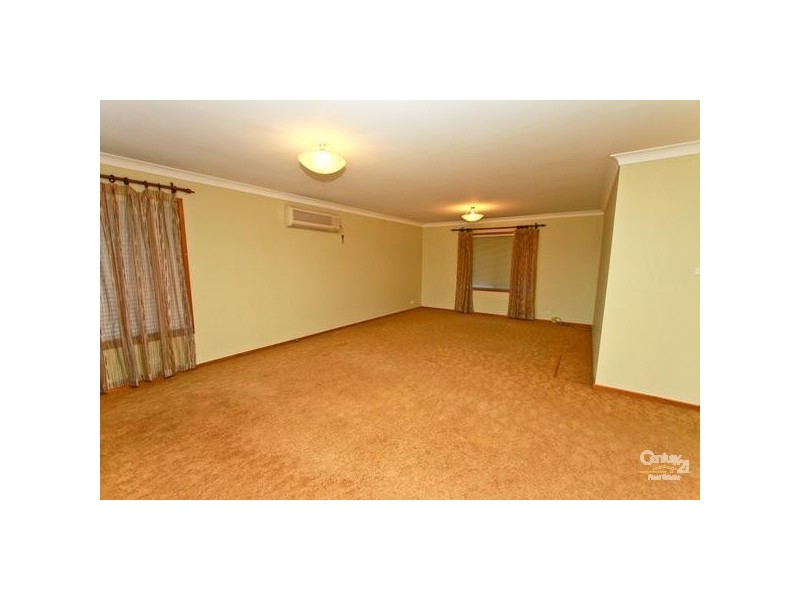 99 Fairfax Road, Warners Bay NSW 2282