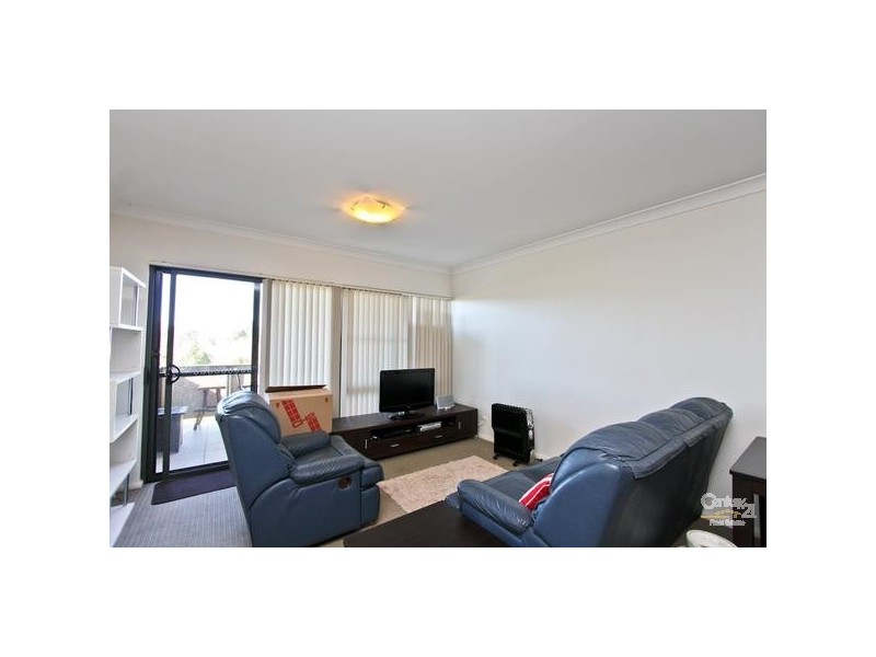 17/727 Main Road, Edgeworth NSW 2285