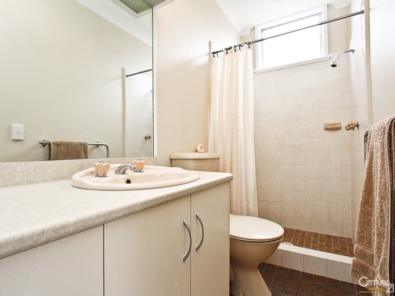 69 Andrew Road, Valentine NSW 2280