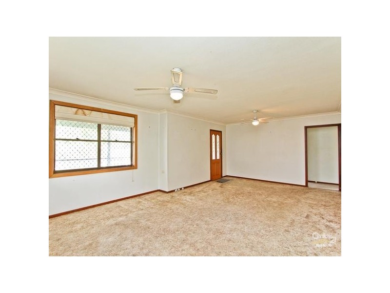 12 Plane Street, Gateshead NSW 2290