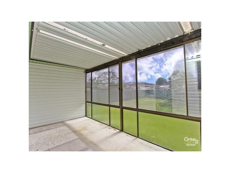 12 Plane Street, Gateshead NSW 2290