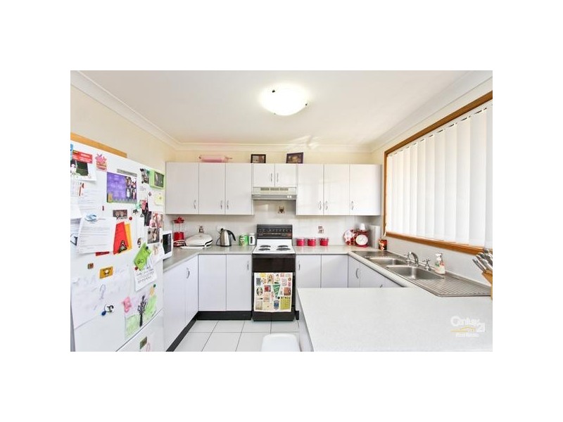 6/4 Delta Close, Eleebana NSW 2282