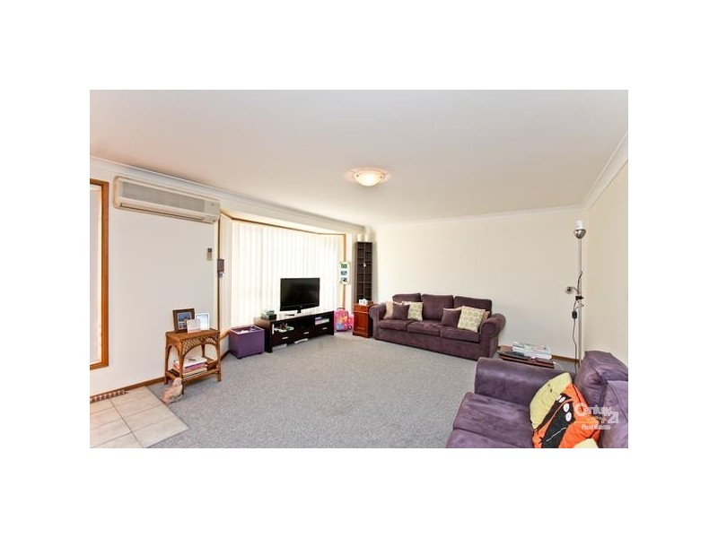 6/4 Delta Close, Eleebana NSW 2282