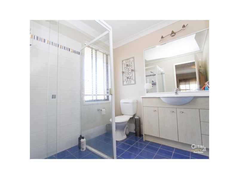 2 The Hatch, Belmont NSW 2280