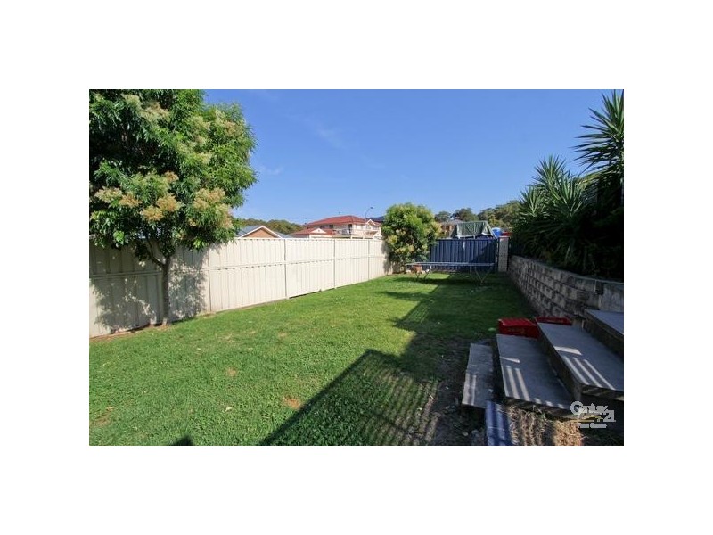 2 The Hatch, Belmont NSW 2280