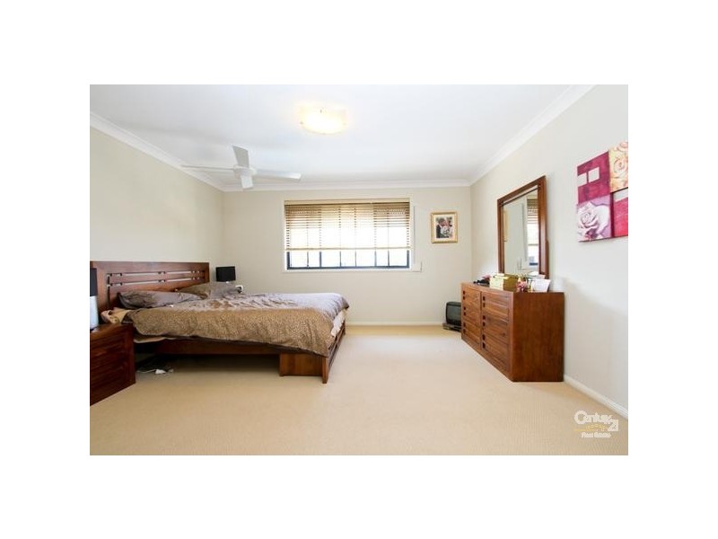 2 The Hatch, Belmont NSW 2280