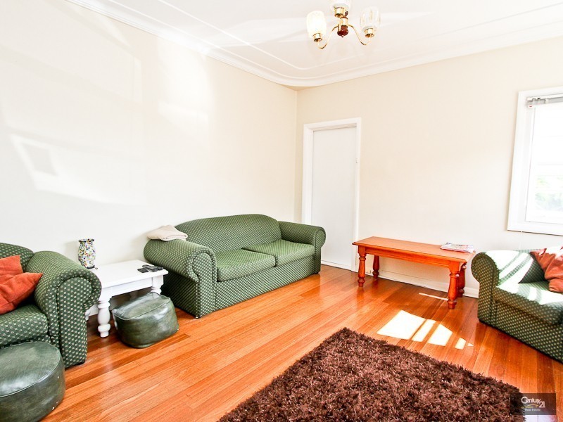 6 Warea Street, Blacksmiths NSW 2281