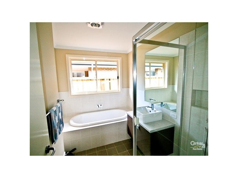 31 Tibin Drive, Fletcher NSW 2287