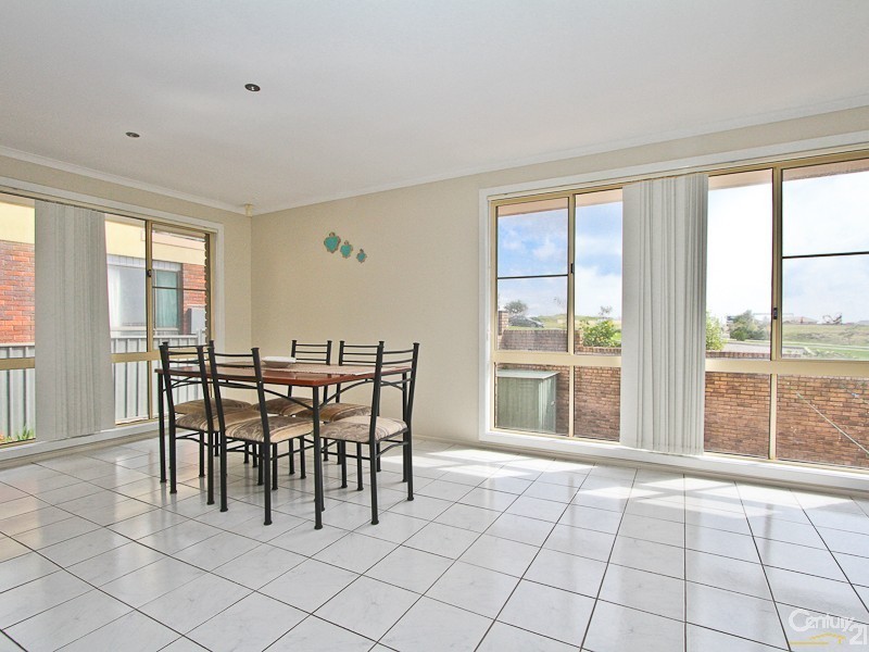 43 The Esplanade, Caves Beach NSW 2281