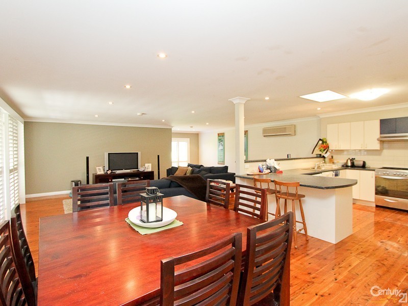 10 Piccadilly Close, Valentine NSW 2280