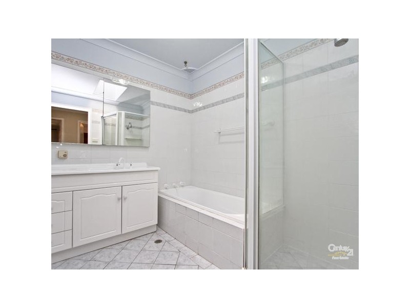 8 Dalton Close, Belmont North NSW 2280