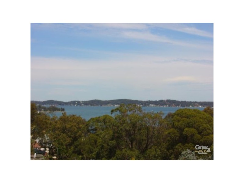 3 Abney, Eleebana NSW 2282