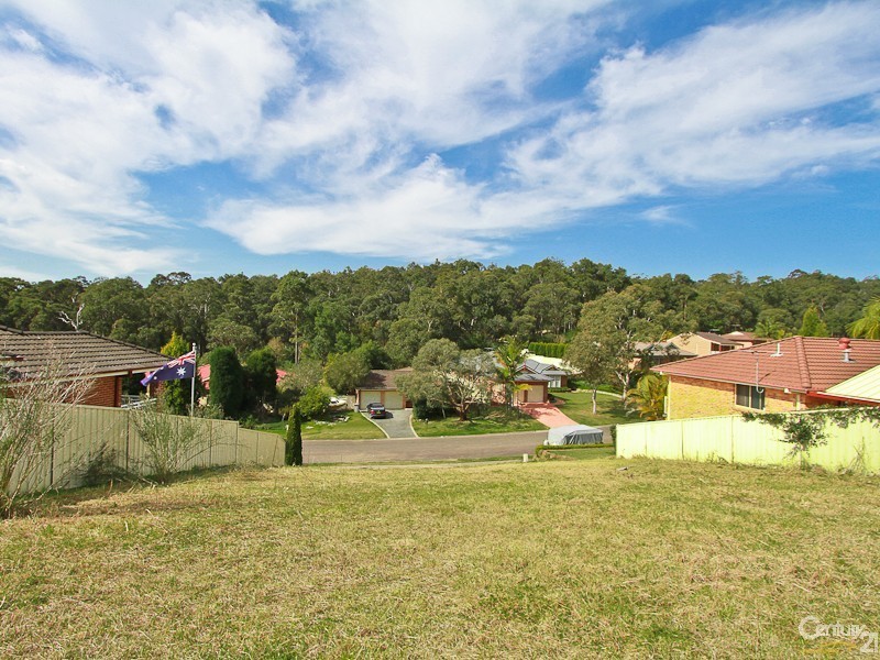 28 Excalibur Parade, Valentine NSW 2280