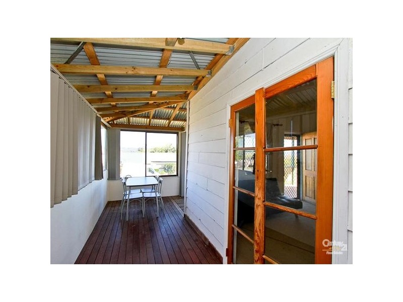 38 Lakeview Street, Boolaroo NSW 2284