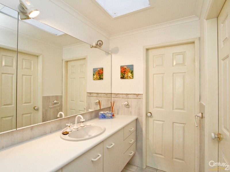 41 Grovelake Close, Eleebana NSW 2282