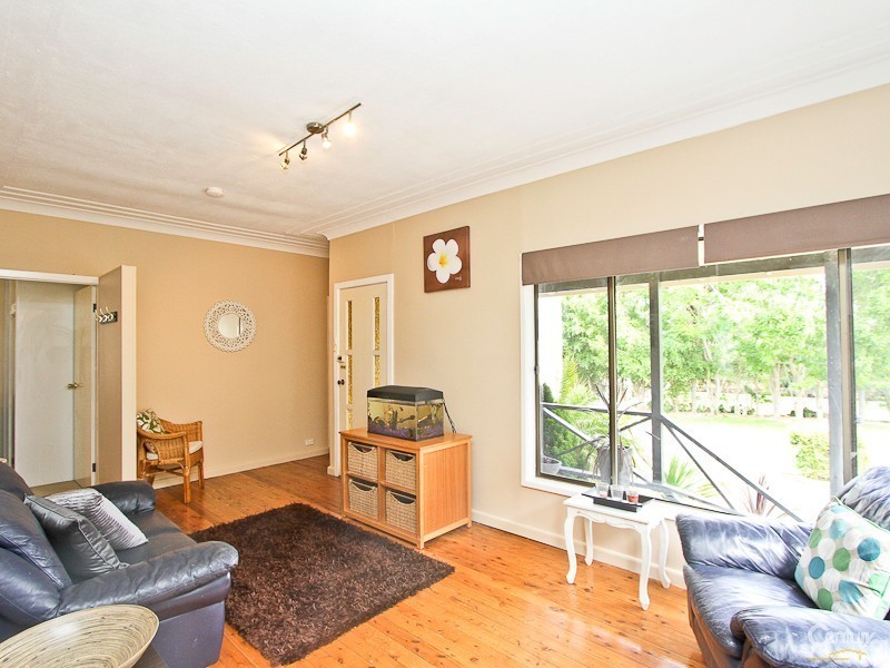 33 Elizabeth Street, Floraville NSW 2280