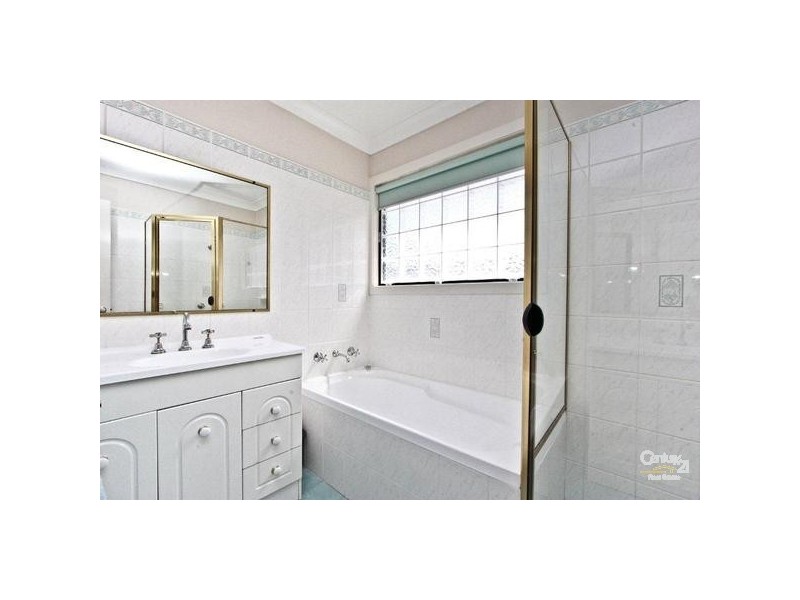 15 Whipbird Way, Belmont NSW 2280