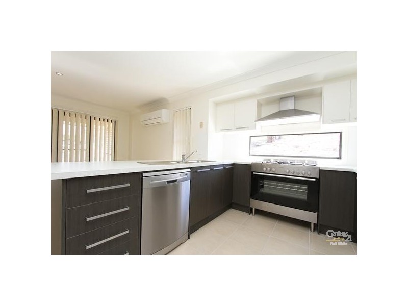 21 Nithsdle Street, Cameron Park NSW 2285