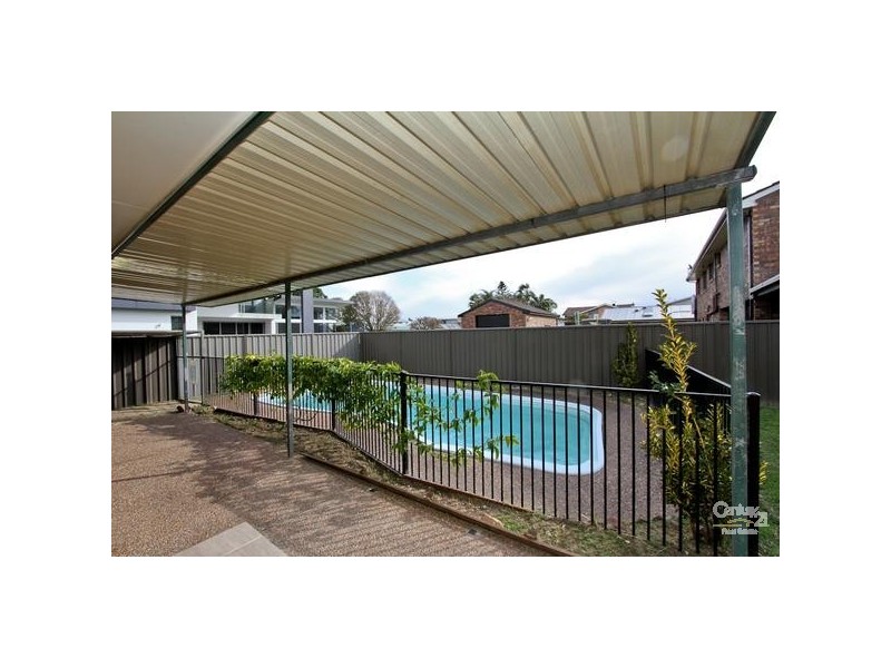 33A Jones Avenue, Warners Bay NSW 2282